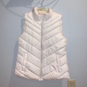 Gap vest
